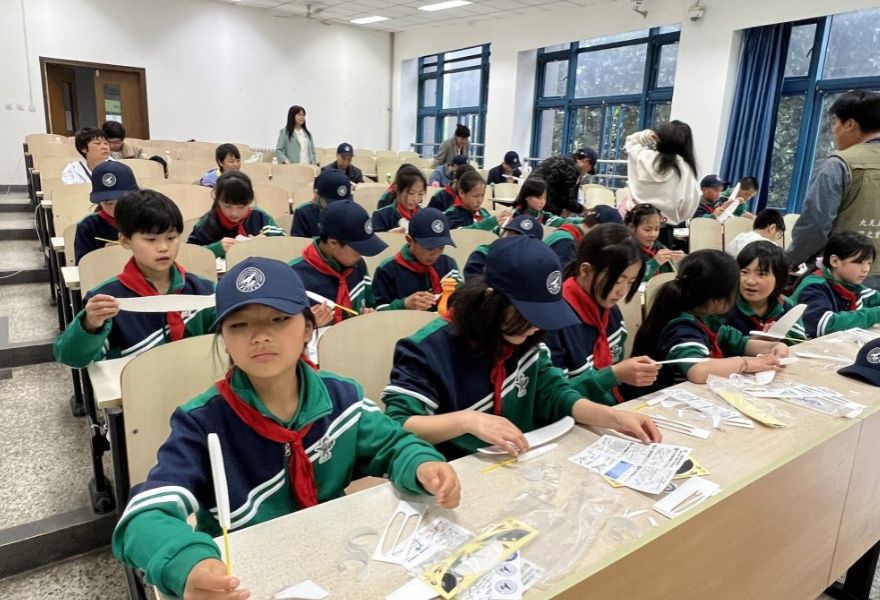 圖16.jpg