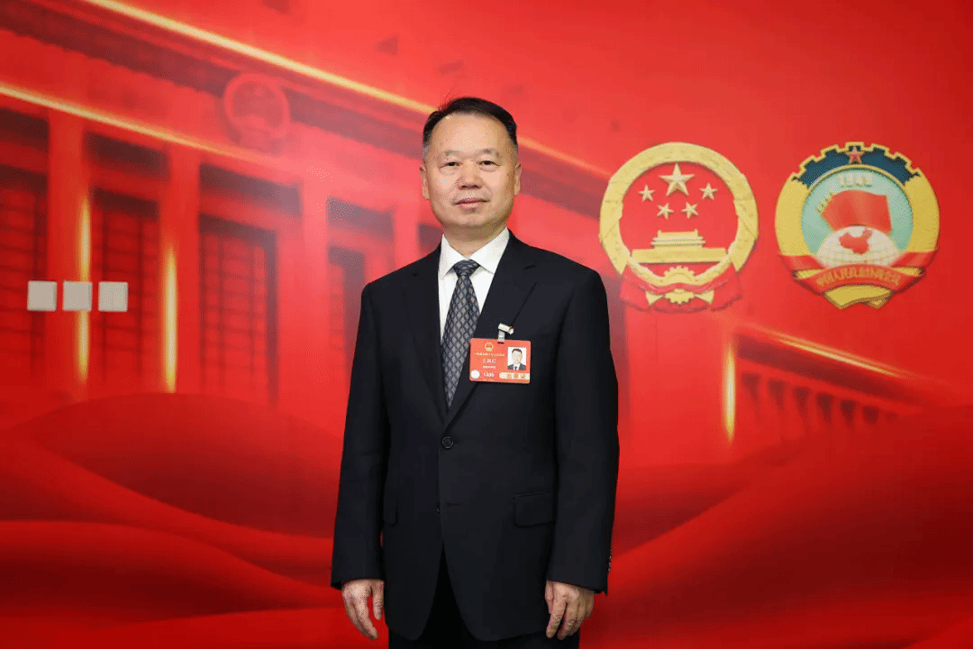 王其紅.webp.png 王其紅.webp.png